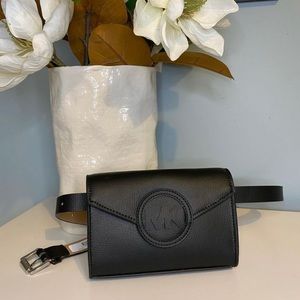 Michael Kors - Women’s Brand New Genuine Leather Black Belt Bag.